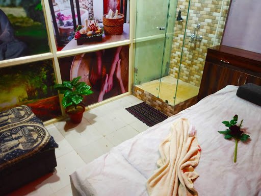 Spa Maple Spa & Beauty Salon - BEST SPA IN BHOPAL | SPA MASSAGE | BODY SPA | SPA IN BHOPAL