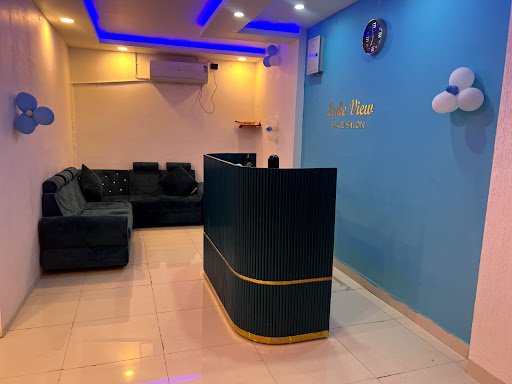 Lake View Spa & Salon