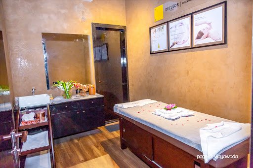 PAGE 3 LUXURY SALON & SPA VIJAYAWADA