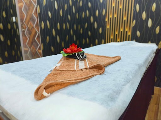 Majestic Spa & Message Center . Best Massage/Spa Center In Aurangabad