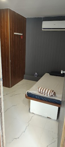 New indrayani Spa and saloon