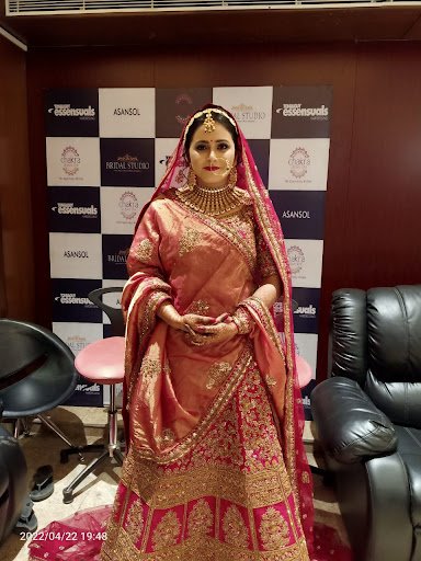 Essensuals by TONI&GUY , Asansol