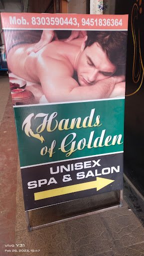 Hand Of Golden Spa