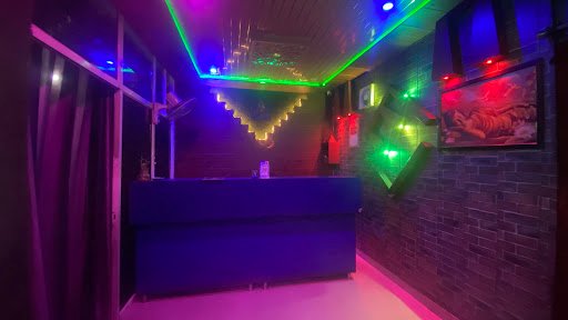 ocean unisex saloon & spa