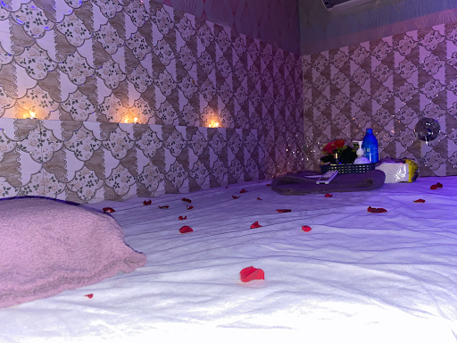 Glow Hotel & Spa | Best Massage Centers in Aligarh Glow Hotel & Spa | Best Massage Centers in Aligarh