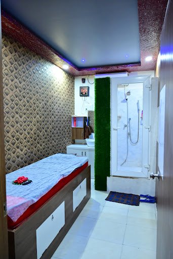 The Grand 11 Spa & Saloon ™️ The Grand 11 Spa & Saloon ™️