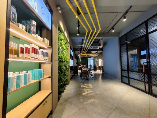 Zazzle Salon - Cantonment Trichy Zazzle Salon - Cantonment Trichy