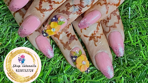 Cute nails the salon