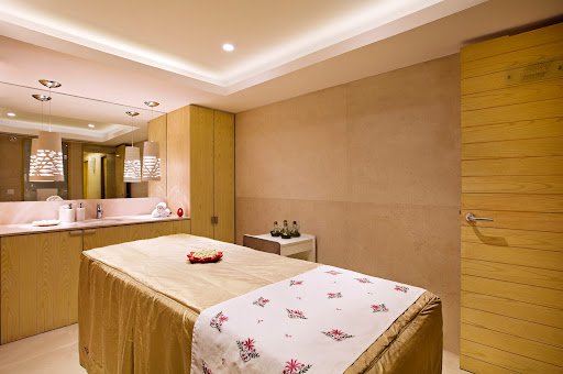 Iconic Family Spa Hubli
