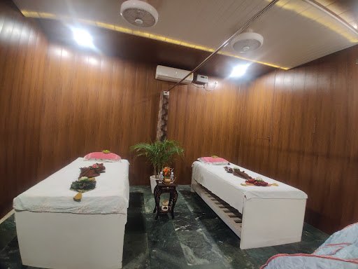 Sabaidee Spa And Salon