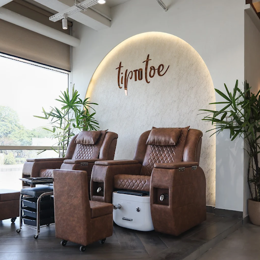 Femina FLAUNT Studio Salon | Jalandhar, Punjab Femina FLAUNT Studio Salon | Jalandhar, Punjab