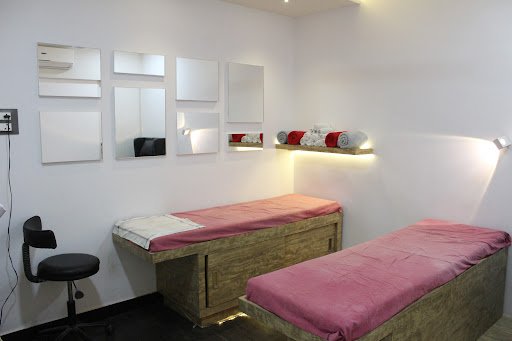 kanika spa & Beauty studio