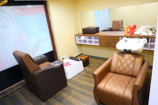 Jawed Habib Hair & Beauty Salon and Academy