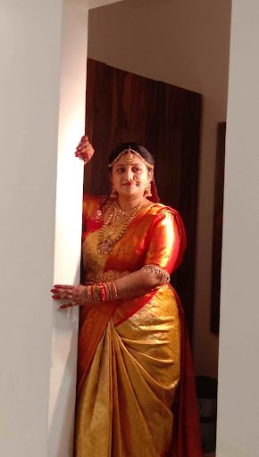 Komal Beauty Parlour & Spa (WOMENS) Komal Beauty Parlour & Spa (WOMENS)