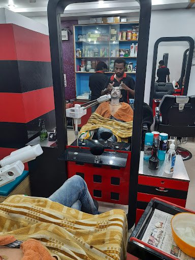 Wow Mens Beauty Parlour