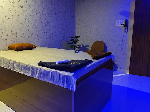 AROMA INTERNATIONAL SPA AROMA INTERNATIONAL SPA