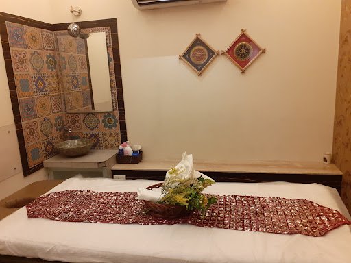 Thirza Spa - Luxury Spa in Thane, Best SPA Thane