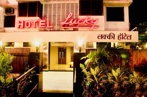 Lucky Hotel & Restaurant
