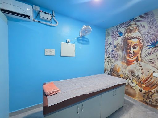 Traditional Saloon & Spa Traditional Saloon & Spa