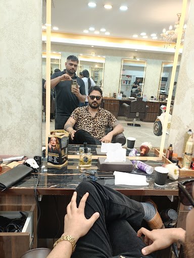 HAIR MASTERS LUXURY SALON YAMUNA NAGAR