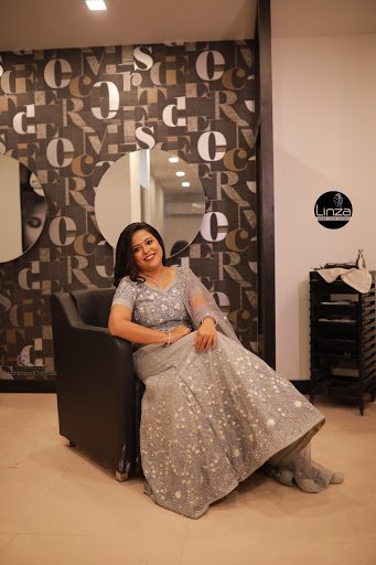 Linza Makeover Studio