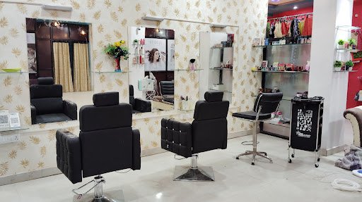 Tresses Salon & Spa