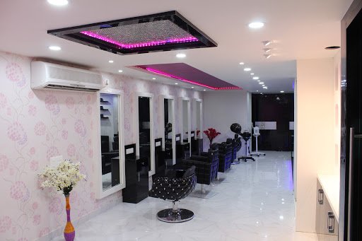 REFLEXIONS BEAUTY SALON - SHAHNAZ HUSAIN SIGNATURE SALON REFLEXIONS BEAUTY SALON - SHAHNAZ HUSAIN SIGNATURE SALON