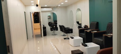 PLANET UNISEX SALON