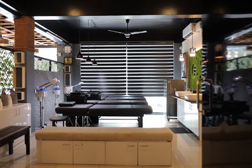 Maya's Cinderella Beauty Lounge