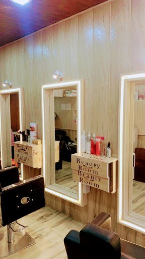 The Beauty Room Spa And Parlour ( Only For Ladies )