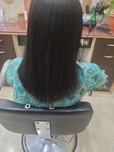 SIGNATURE STYLE BEAUTY SALON & SPA.