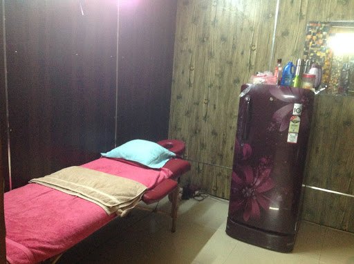 The Gateway Unisex Spa The Gateway Unisex Spa