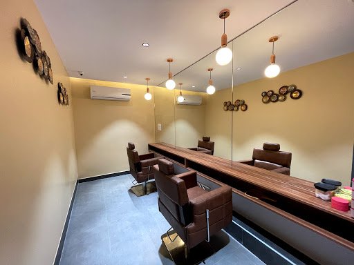 Behind The Scenes Unisex Salon,Spa & Tattoo Studio Air By-pass Road