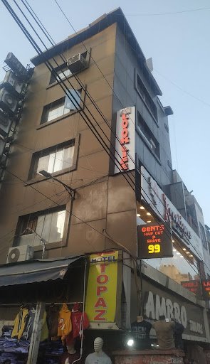 Look' Spa In Paharganj - Massage Service in Paharganj | Body Spa In Delhi