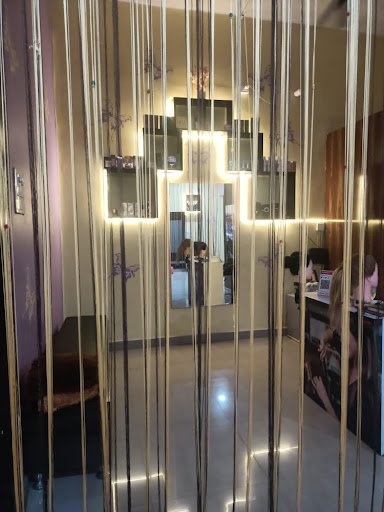 Queen Style Salon & Spa(only ladies)