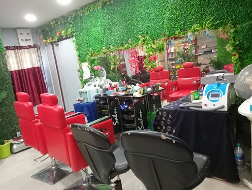 Unisex Diamond Spa World and Body Message center Unisex Diamond Spa World and Body Message center