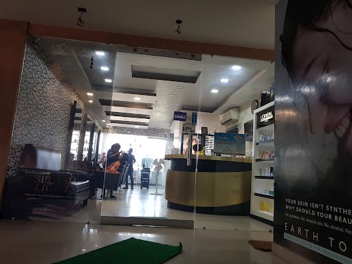 The Femme Salon & Spa