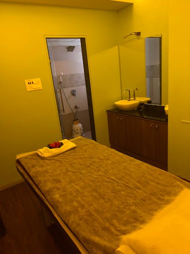 Crystal Spa Kolhapur