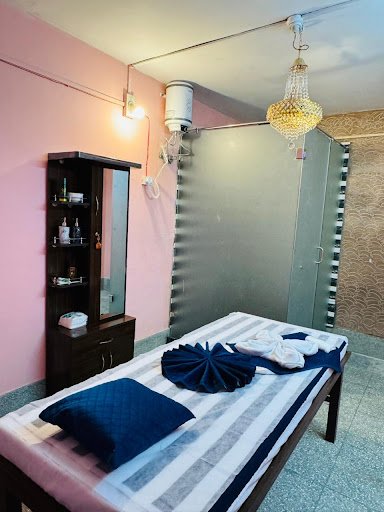 Royal Professional Massage Parlor Spa