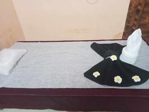 Coco Thai - Unisex Salon and Spa