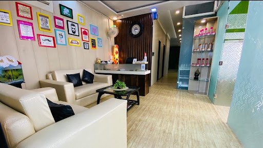 TANGLES FAMILY SALON TANGLES FAMILY SALON