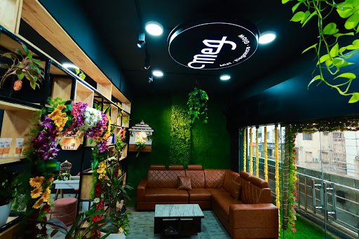 Meg Unisex lounge ( Best Salon or Beauty Parlor in Rajahmundry)