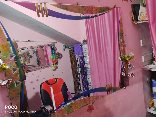 Good Looks Beauty Care