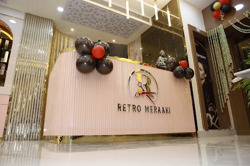 Retro Meraaki Unisex Salon