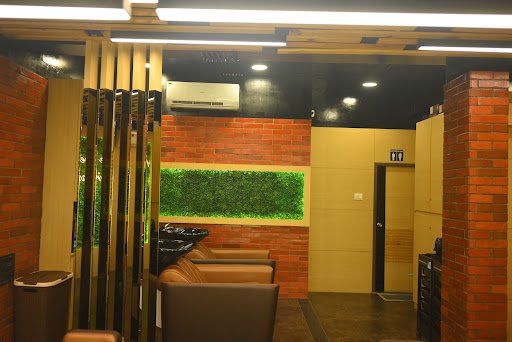 Green trends - Unisex Hair & Style Salon