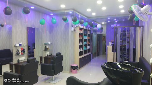 Glamours Family Salon