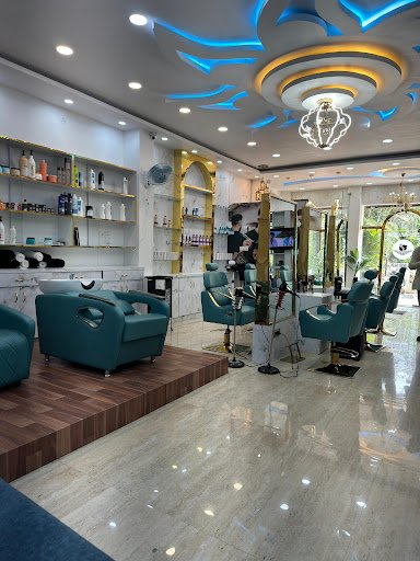 AURA UNISEX SALON