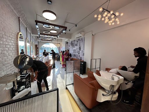 Habibs Hair And Beauty Salon Akola