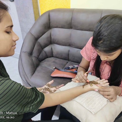 Peaches & Cream Unisex Salon - Burdwan Peaches & Cream Unisex Salon - Burdwan