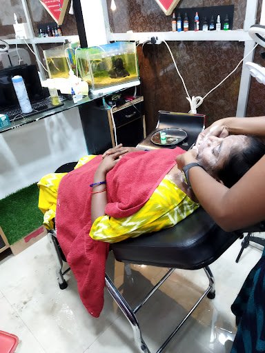 Hair Lounge family salon